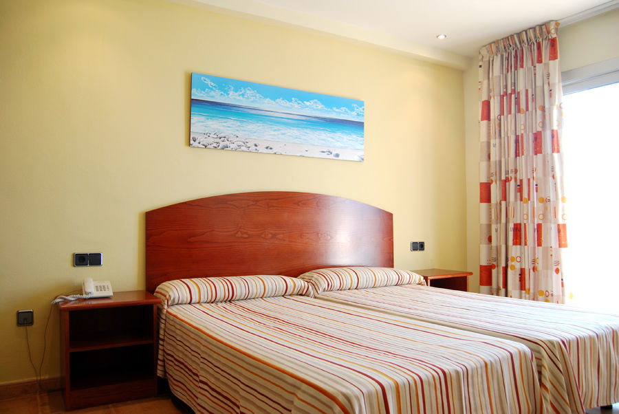 4R Miramar Calafell Hotel Exterior foto