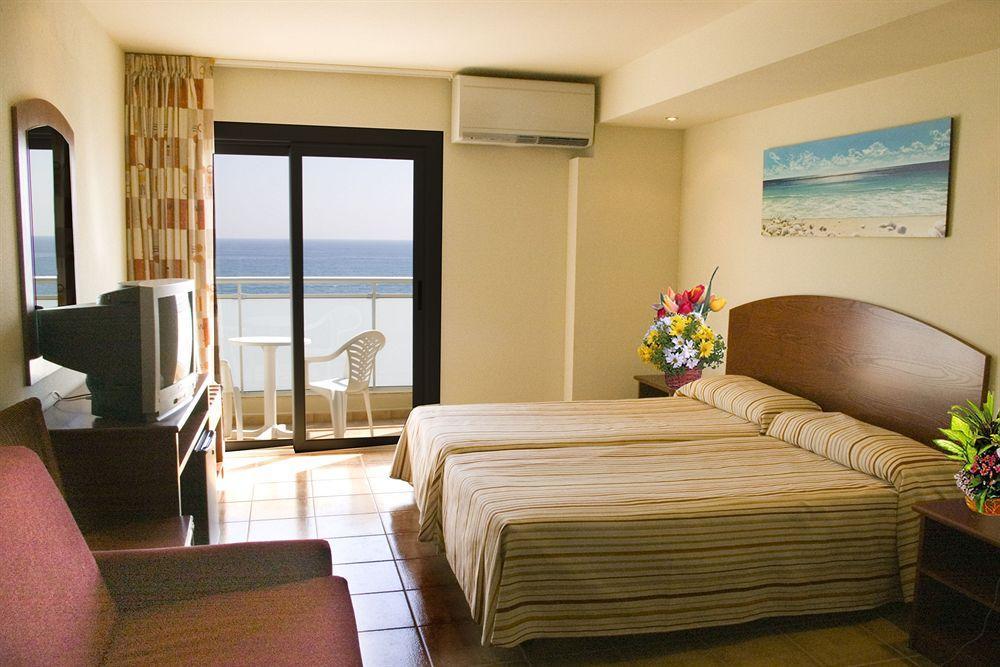 4R Miramar Calafell Hotel Exterior foto